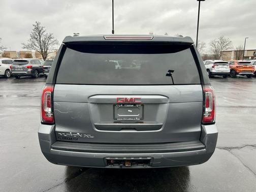 2020 GMC Yukon XL SLT