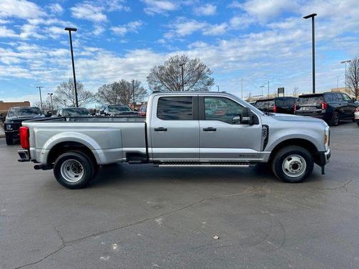 2023 Ford F-350 XL