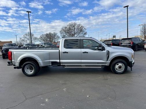 2023 Ford F-350 XL