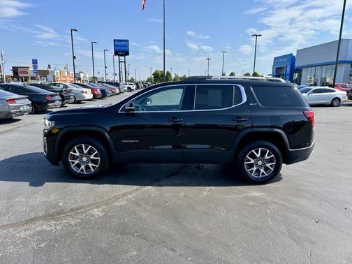 2023 GMC Acadia AWD SLT