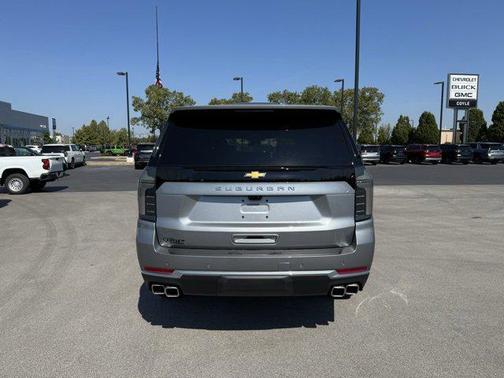 2025 Chevrolet Suburban 4WD High Country