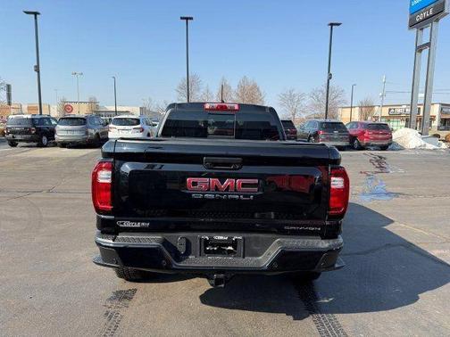 2023 GMC Canyon Denali