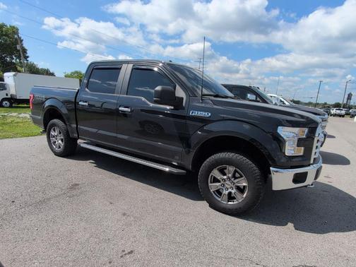 Tuxedo Black Metallic 2015 Ford F-150 XLT