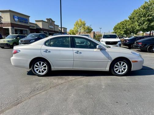 2004 Lexus ES 330 Base