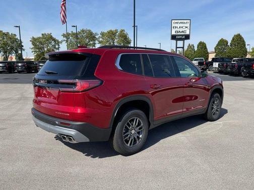 2026 GMC Acadia Elevation FWD