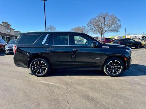 2023 Chevrolet Tahoe 4WD High Country