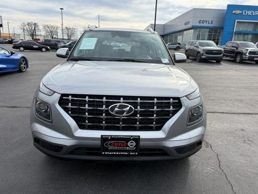 2023 Hyundai VENUE SEL