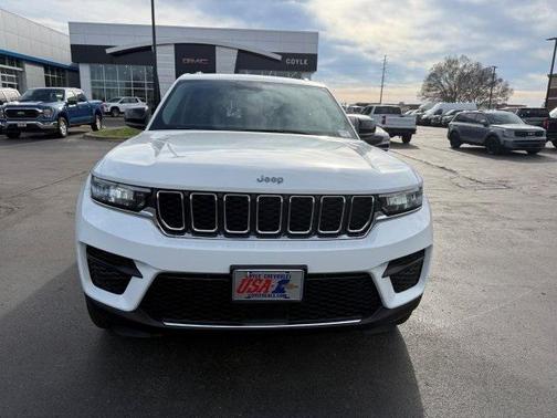 2023 Jeep Grand Cherokee Laredo