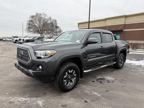 2018 Toyota Tacoma SR
