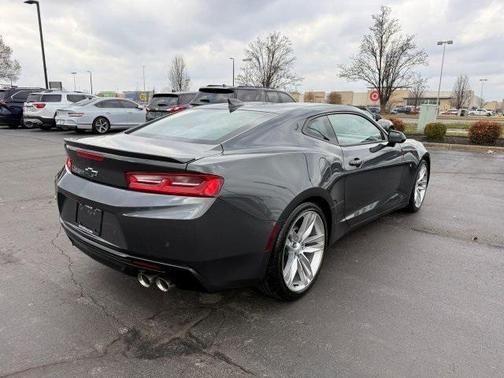 2017 Chevrolet Camaro 2LT