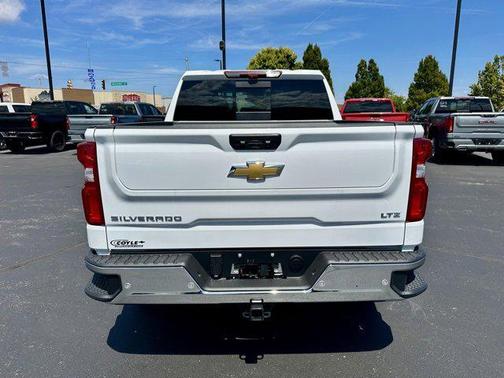 2025 Chevrolet Silverado 1500 LTZ