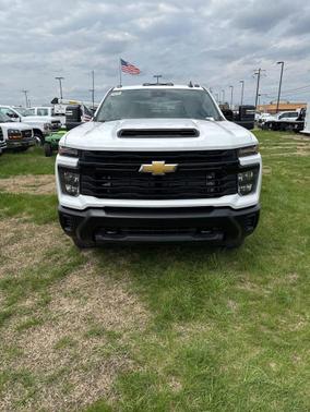 Summit White 2024 Chevrolet Silverado 3500 WT