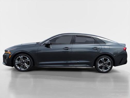 2022 Kia K5 EX