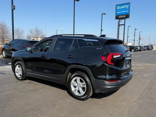 2022 GMC Terrain SLE