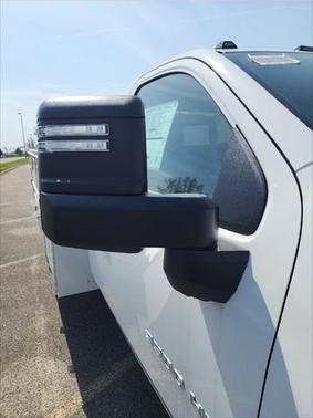 2025 Chevrolet Silverado 3500 WT