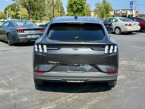 2022 Ford Mustang Mach-E Select