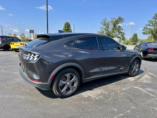 2022 Ford Mustang Mach-E Select