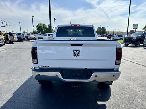 2018 RAM 2500 Tradesman Crew Cab 4x4 6'4' Box