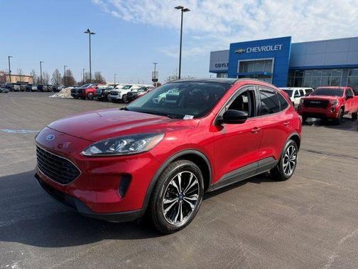 2022 Ford Escape SE