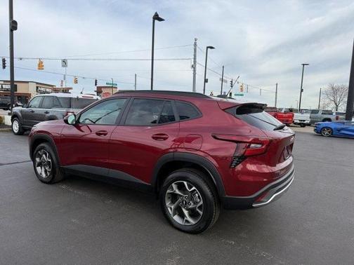 2025 Chevrolet Trax LT
