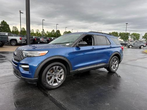 Atlas Blue Metallic 2023 Ford Explorer XLT