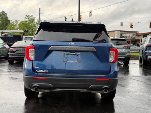 Atlas Blue Metallic 2023 Ford Explorer XLT