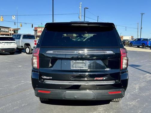2022 Chevrolet Tahoe 4WD RST