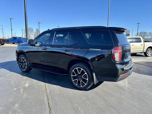 2022 Chevrolet Tahoe 4WD RST