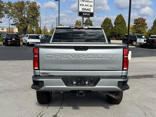2025 Chevrolet Silverado 3500 High Country