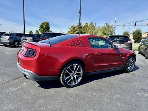 2011 Ford Mustang GT Premium