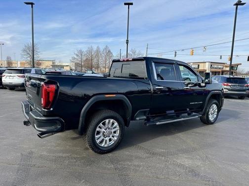 2022 GMC Sierra 2500 Denali