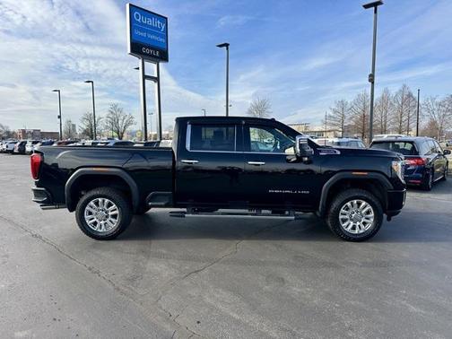 2022 GMC Sierra 2500 Denali