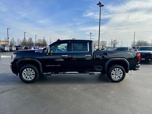 2022 GMC Sierra 2500 Denali