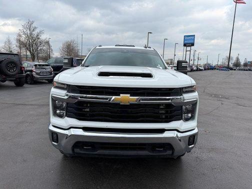 2024 Chevrolet Silverado 3500 LT