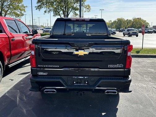 2025 Chevrolet Silverado 1500 High Country