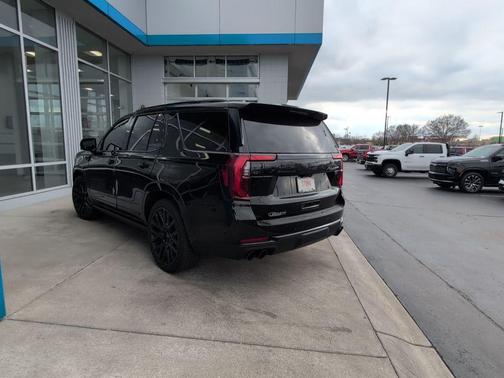 2025 GMC Yukon Denali Ultimate