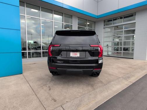 2025 GMC Yukon Denali Ultimate