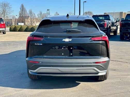 2026 Chevrolet Blazer EV AWD LT