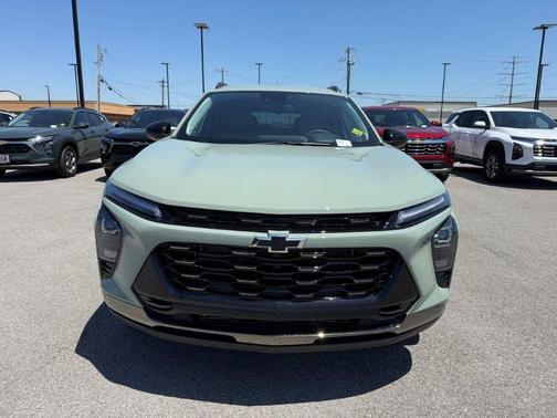 Marina Blue Metallic 2026 Chevrolet Trax FWD ACTIV