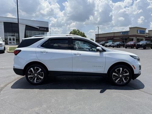 2022 Chevrolet Equinox Premier w/1LZ