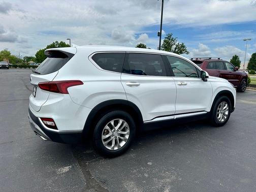Quartz White 2019 Hyundai SANTA FE SEL 2.4
