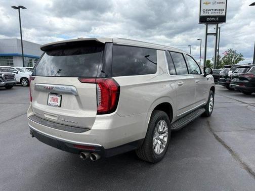 2023 GMC Yukon XL Denali