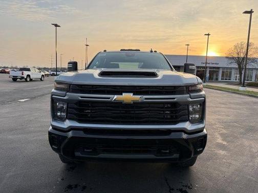 2026 Chevrolet Silverado 2500 Custom