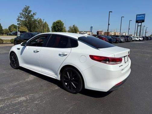 2018 Kia Optima LX