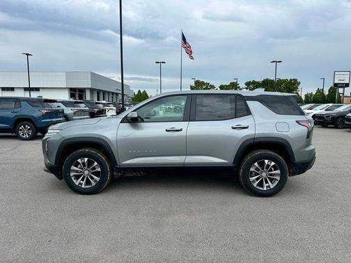 Sterling Gray Metallic 2026 Chevrolet Equinox 1LT