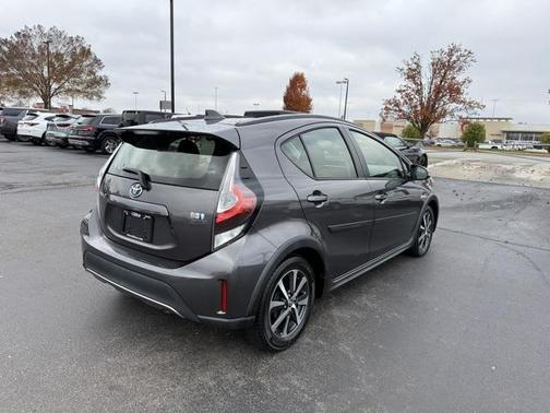 2018 Toyota Prius c Two