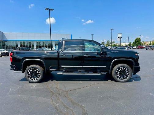 2025 Chevrolet Silverado 2500 High Country