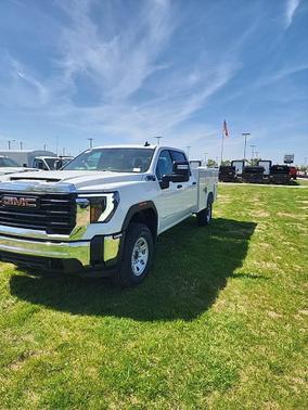 2025 GMC Sierra 3500 Base