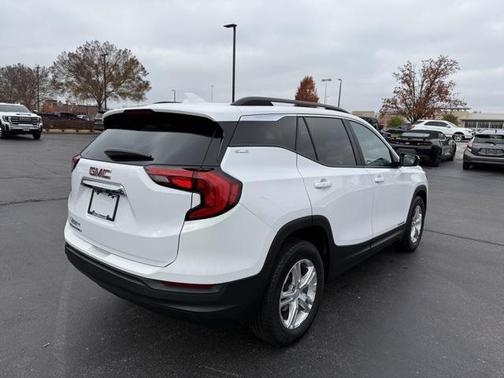 2021 GMC Terrain SLE