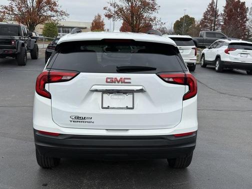 2021 GMC Terrain SLE